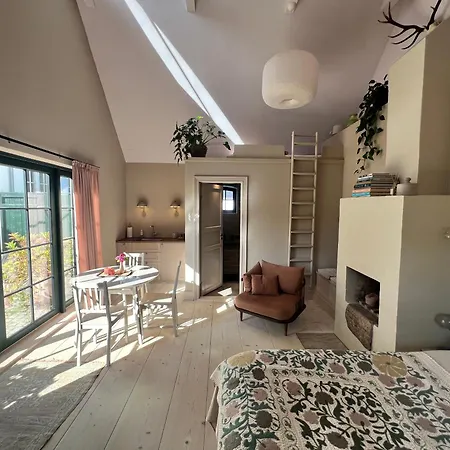 Couette-café Luxury Guesthouse, 30 Min From Copenhagen