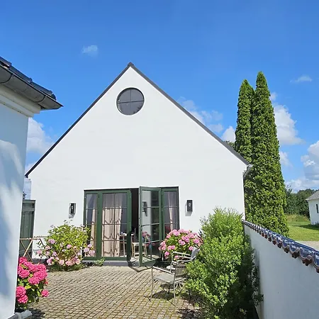 Nocleg ze śniadaniem Luxury Guesthouse, 30 Min From Copenhagen Stenlose